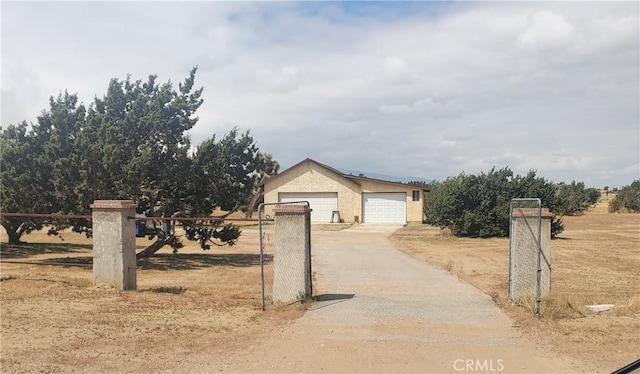 9448 Braceo St, Oak Hills, CA 92344 - photo 11