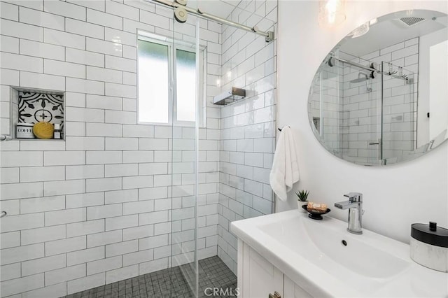 4301 W 138th St, Hawthorne, CA 90250 - full bathroom with a shower stall and vanity