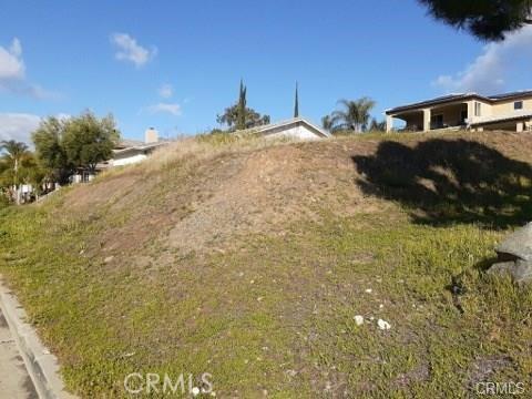 22720 Blue Teal, Canyon Lake, CA 92587