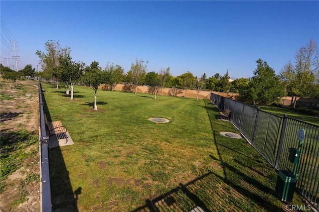 view of yard featuring fence