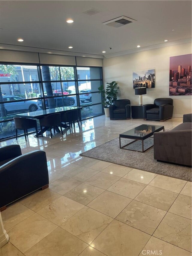 600 W 9th St Unit 902, Los Angeles, CA 90015 - building lobby with crown molding and recessed lighting