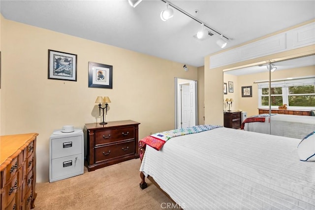 33435 Hubbard Rd, Acton, CA 93510 - bedroom featuring light colored carpet and rail lighting