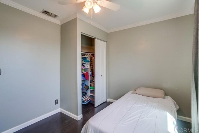 13522 Utopia Rd, Poway, CA 92064 - bedroom with dark wood finished floors, a closet, ornamental molding, and ceiling fan
