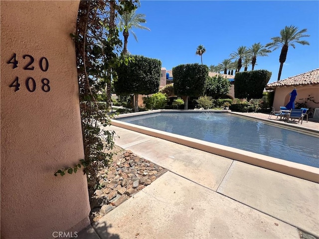 500 E Amado Rd Unit 420, Palm Springs, CA 92262 - view of swimming pool