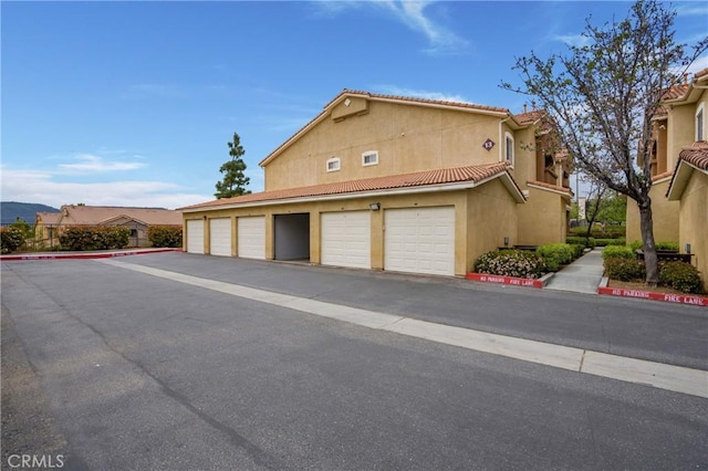 24909 Madison Ave Unit 1311, Murrieta, CA 92562 - view of garage