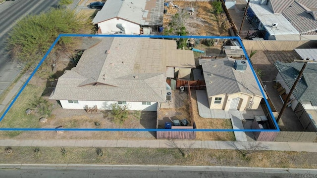 birds eye view of property featuring a residential view