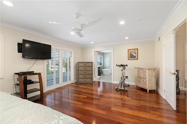 bedroom with crown molding, wood finished floors, ceiling fan, baseboards, and recessed lighting