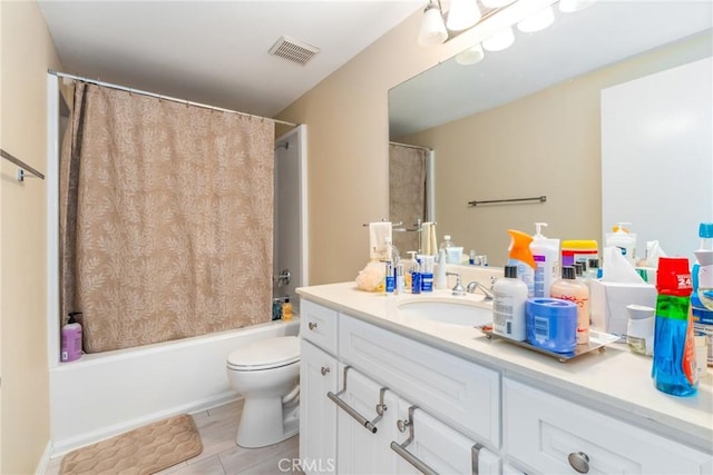 24352 Berrendo Unit 4, Aliso Viejo, CA 92656 - full bathroom featuring toilet, vanity, and shower / bathtub combination with curtain