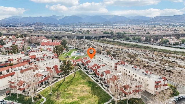 bird's eye view featuring a mountain view