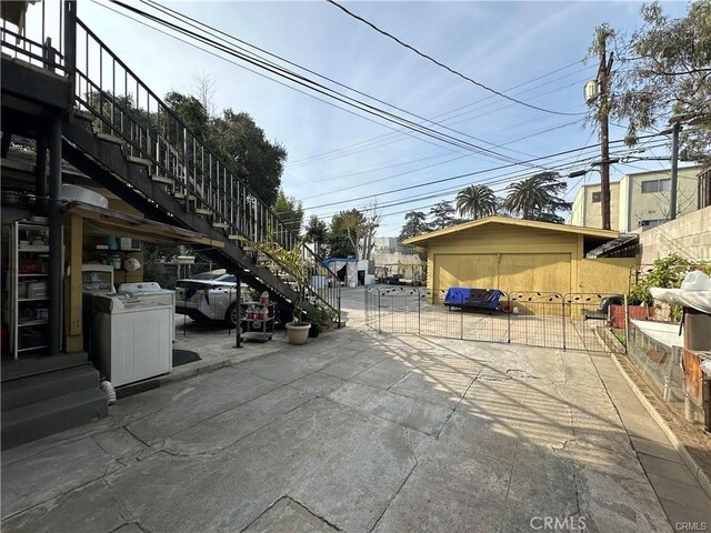 1929 Crenshaw Blvd, Los Angeles, CA 90016 - view of street featuring concrete driveway and stairs