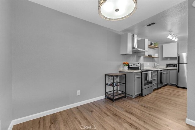 2822 N Auburn Ct Unit E213, Palm Springs, CA 92262 - photo 13