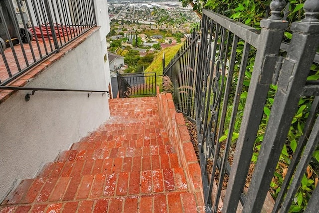 10050 Olivia Ter, Sun Valley, CA 91352 - deck featuring fence