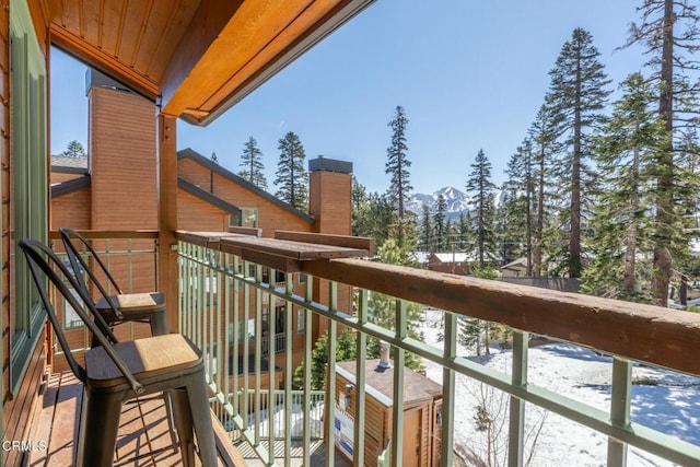 435 Lakeview Blvd Unit 116, Mammoth Lakes, CA 93546 - snow covered back of property with a mountain view