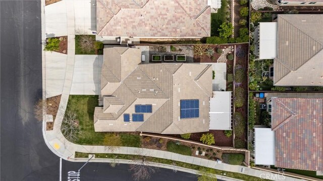 6207 Shelburne Dr, Bakersfield, CA 93306 - drone / aerial view