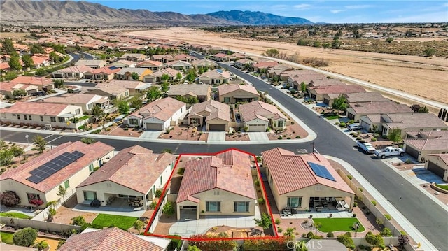 18870 Stetson St, Apple Valley, CA 92308 - aerial view of residential area with property boundaries highlighted and mountains