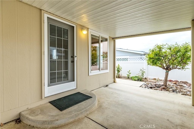 375 Partridge Ave, Paso Robles, CA 93446 - entrance to property with a patio and fence