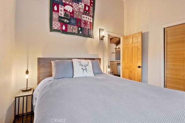 bedroom with a closet