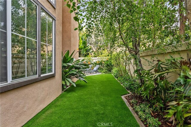 1 Giverny, Newport Coast, CA 92657 - view of fenced backyard