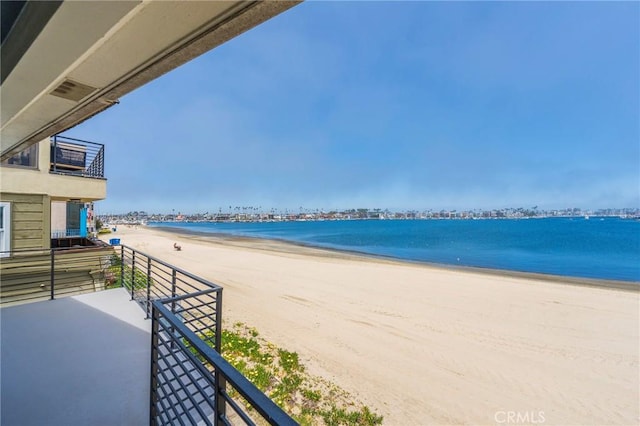 53 68th Pl, Long Beach, CA 90803 - photo 2