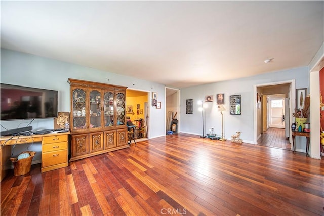 490 Crosby St, Altadena, CA 91001 - living room featuring baseboards and hardwood / wood-style flooring