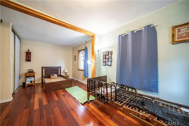 490 Crosby St, Altadena, CA 91001 - bedroom with baseboards and hardwood / wood-style flooring