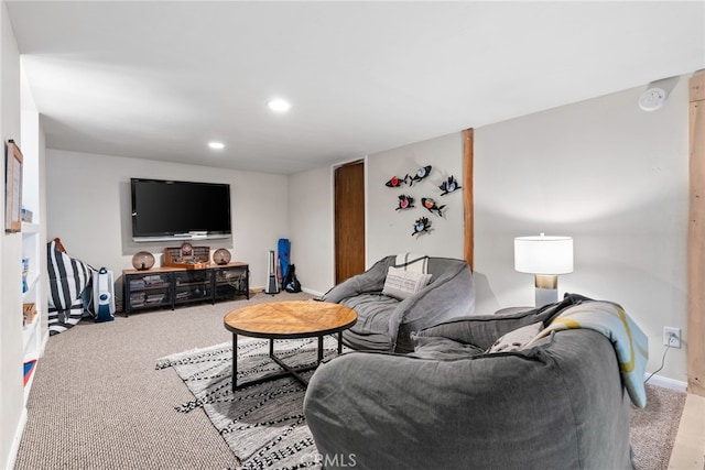 27979 N Bay Rd, Lake Arrowhead, CA 92352 - carpeted living area featuring recessed lighting and baseboards
