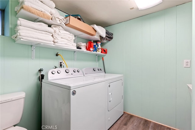 27979 N Bay Rd, Lake Arrowhead, CA 92352 - laundry area featuring wood finished floors, washer and clothes dryer, and laundry area