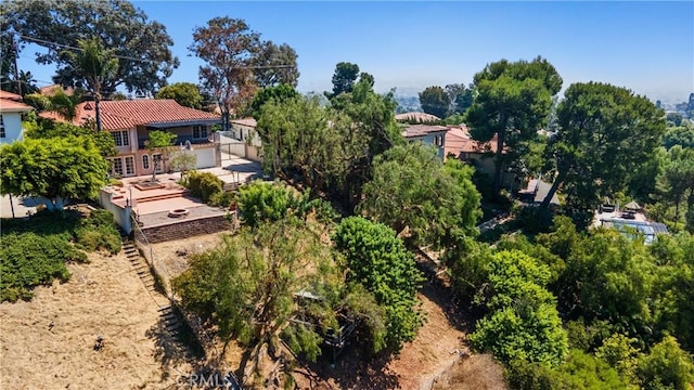 6608 Via Siena, Rancho Palos Verdes, CA 90275 - view of subject property with a tree filled landscape