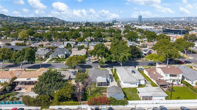 birds eye view of property featuring a residential view