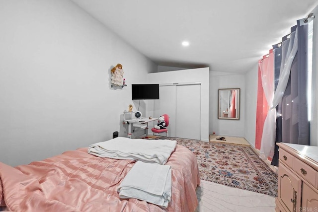 37650 Tripp Flats Rd, Anza, CA 92539 - bedroom with lofted ceiling, recessed lighting, and a closet
