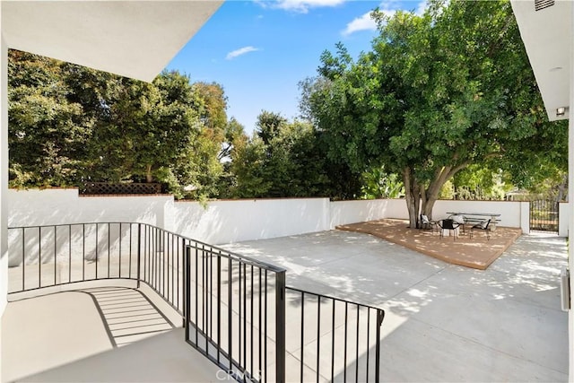 786 Carhart Ave, Fullerton, CA 92833 - view of patio / terrace