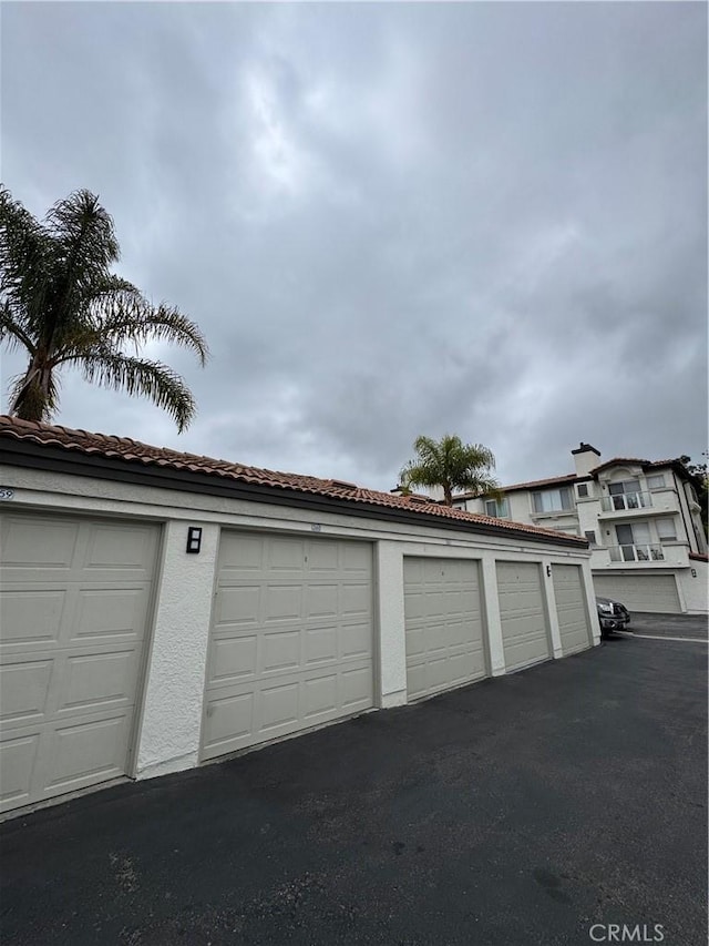 30902 Clubhouse Dr Unit 11J, Laguna Niguel, CA 92677 - view of garage