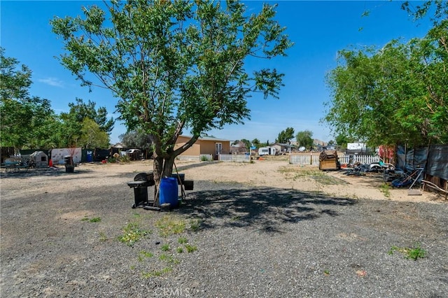 16117 Sweetaire Ave, Lancaster, CA 93535 - view of yard