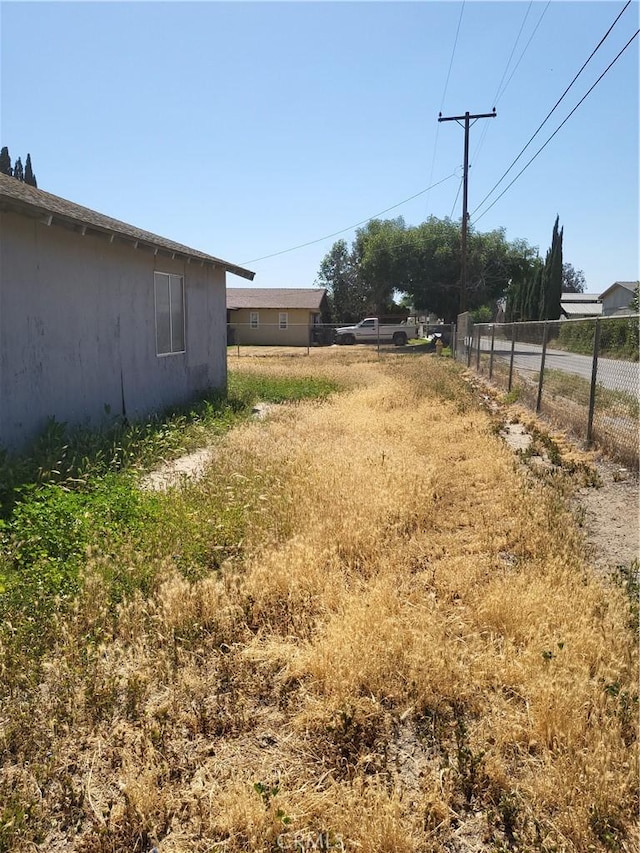 4322 Temescal Ave, Norco, CA 92860 - view of yard with fence