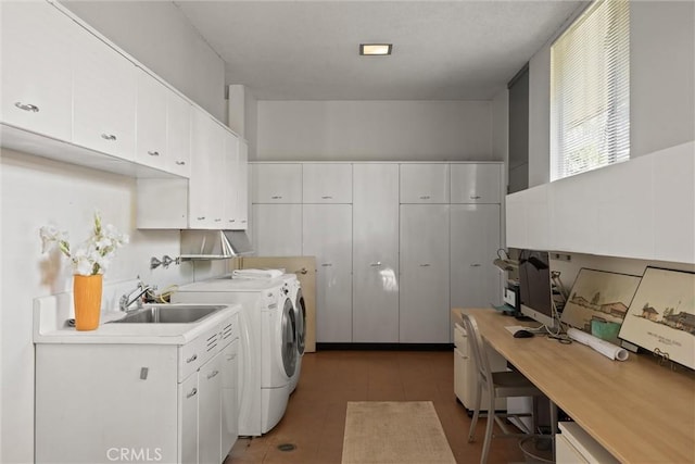 799 Hillview Way, Chico, CA 95926 - laundry room with cabinet space and independent washer and dryer