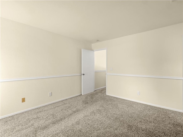 1523 E Pryor Dr, Fresno, CA 93720 - empty room with carpet and baseboards