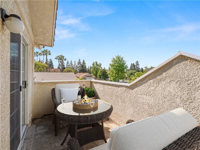 1523 E Pryor Dr, Fresno, CA 93720 - view of balcony