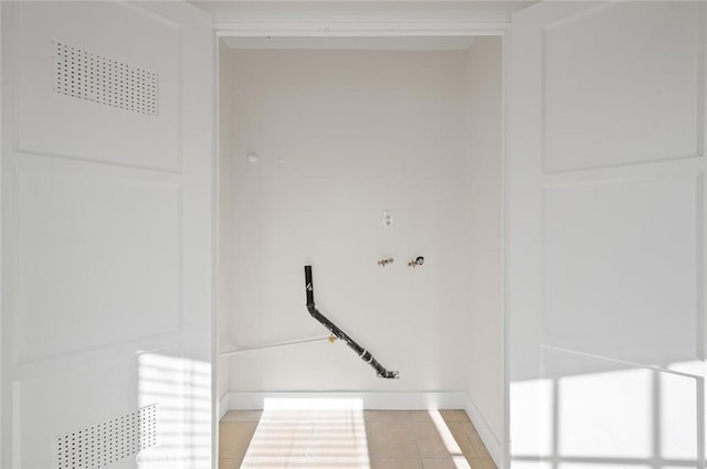 interior details featuring baseboards