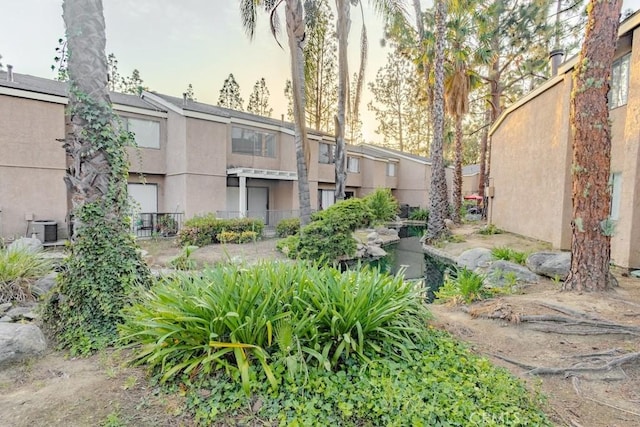 view of home's community