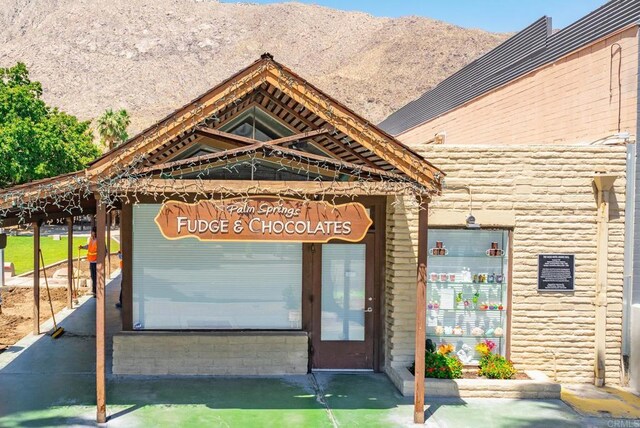 800 E Cottonwood Rd Unit 2, Palm Springs, CA 92262 - entrance to property featuring a mountain view