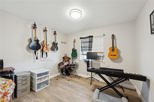 10616 Jamul Rd, Apple Valley, CA 92308 - interior space featuring wood finished floors and baseboards
