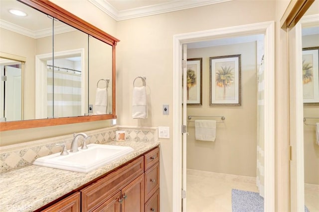 full bathroom with a shower with curtain, vanity, recessed lighting, and crown molding