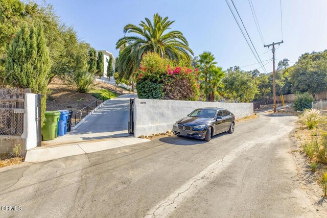 10272 Willow Springs Ln, Sunland, CA 91040 - photo 50