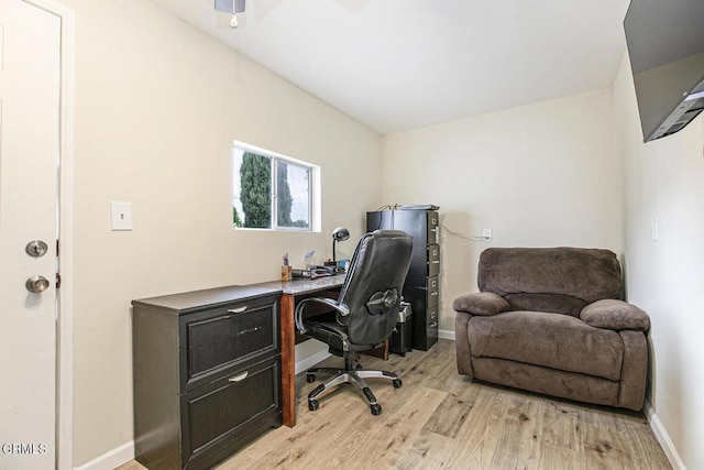 10272 Willow Springs Ln, Sunland, CA 91040 - photo 49