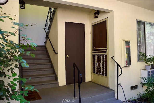 341 N Isabel St, Glendale, CA 91206 - view of entrance to property
