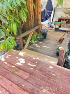 17838-17840 Los Alimos St, Granada Hills, CA 91344 - view of wooden terrace