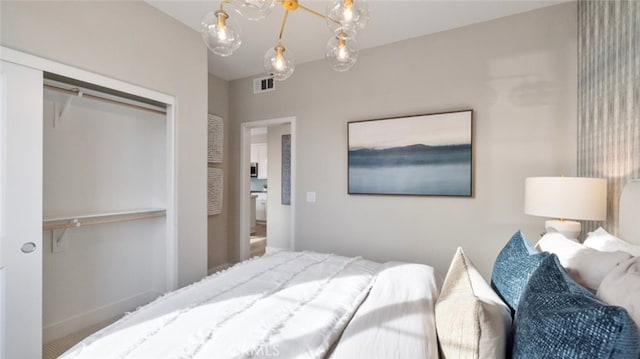302 Fawn St, Rancho Mission Viejo, CA 92694 - bedroom featuring visible vents and a closet