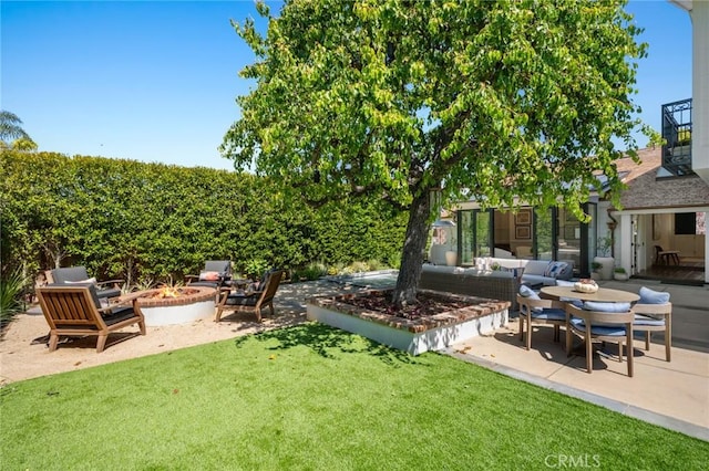 1981 Port Dunleigh Cir, Newport Beach, CA 92660 - view of yard featuring an outdoor living space with a fire pit and a patio area