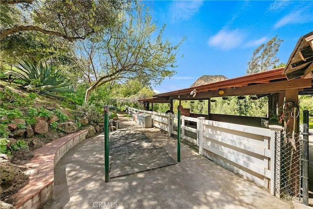 29012 Crags Dr, Agoura Hills, CA 91301 - photo 38
