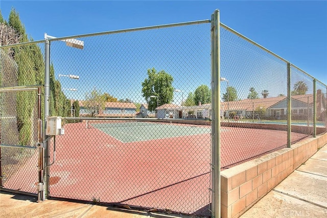 28 Dearborn Cir, Redlands, CA 92374 - view of tennis court